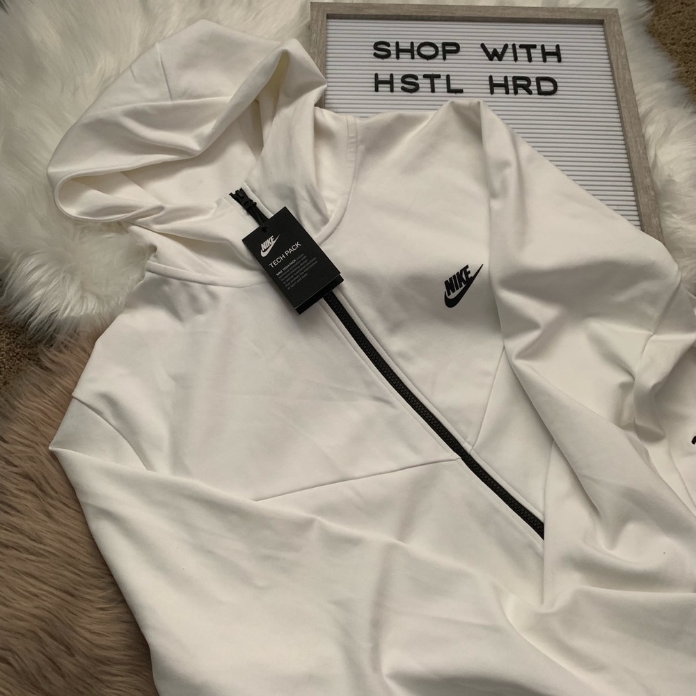 NIKE TECH PACK FULL ZIP HOODY NWT